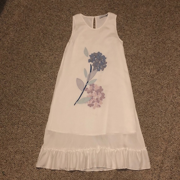 Summer Dress - Picture 1 of 4